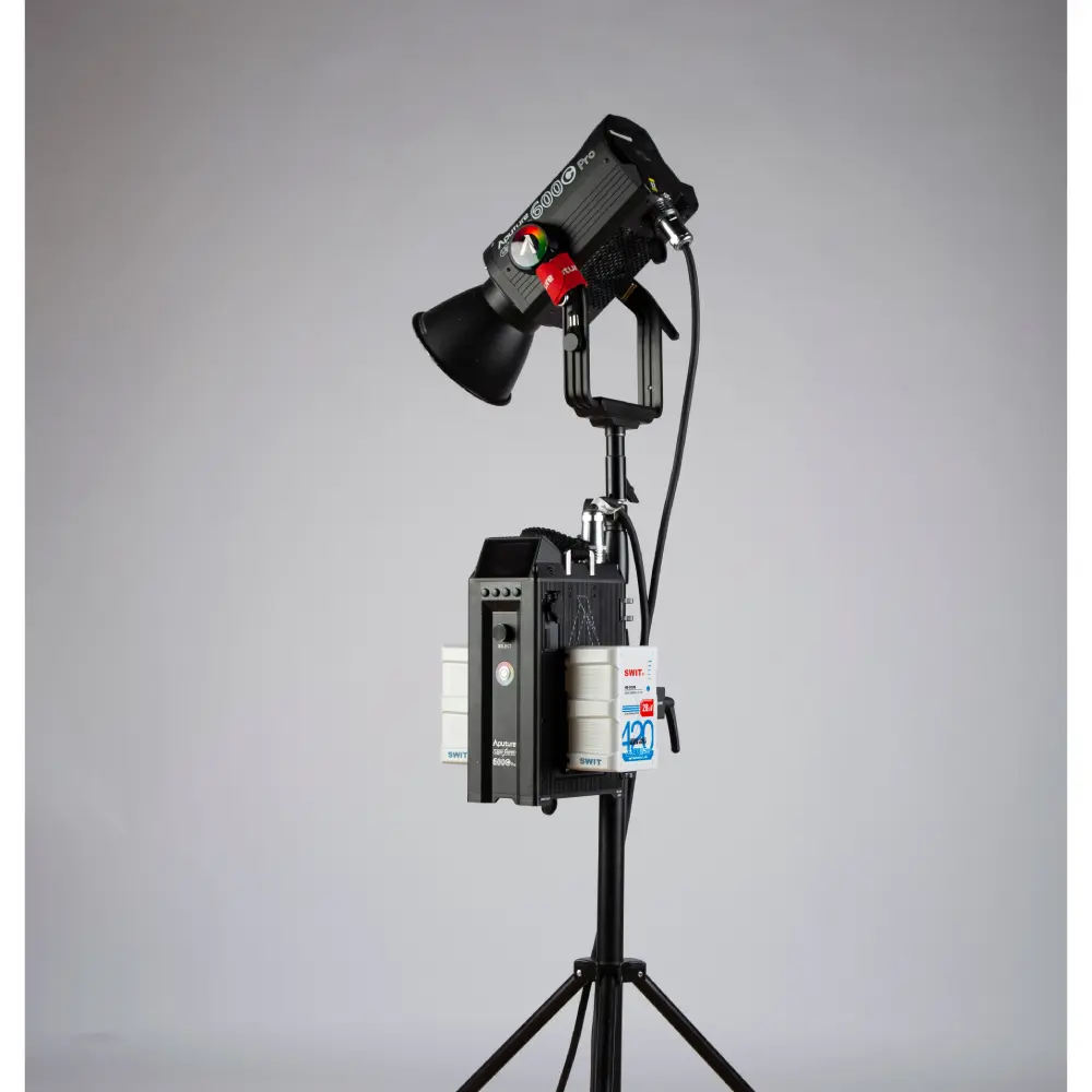 HB-C420S-on-Aputure-600C-PRO.webp