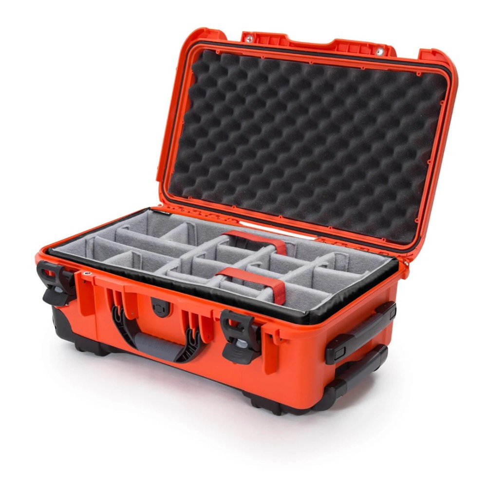 Nanuk 935 Case w/padded divider - Orange